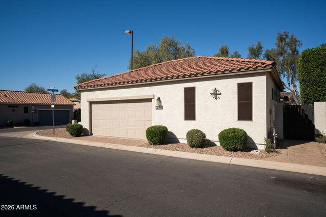 3606 S SWAN Drive, Gilbert, AZ 85297