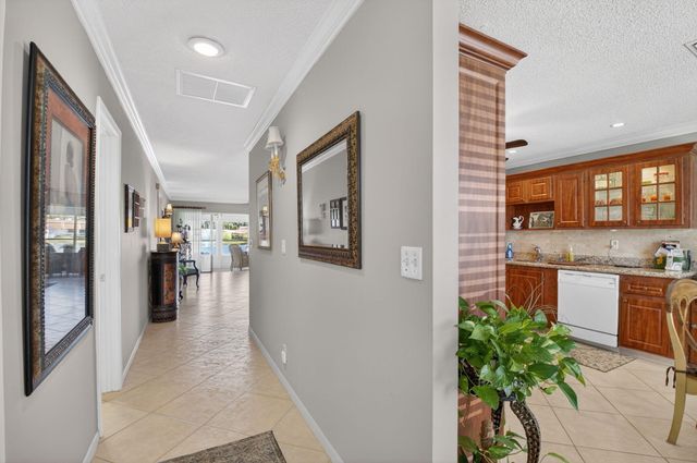 5221 Privet Place A, Delray Beach, FL 33484