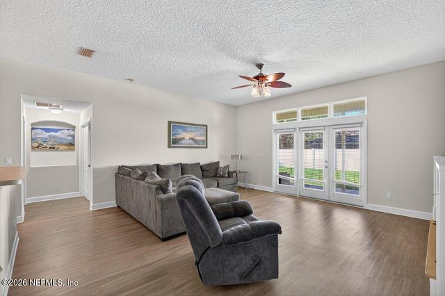 620 MARTIN LAKES Drive E, Jacksonville, FL 32220