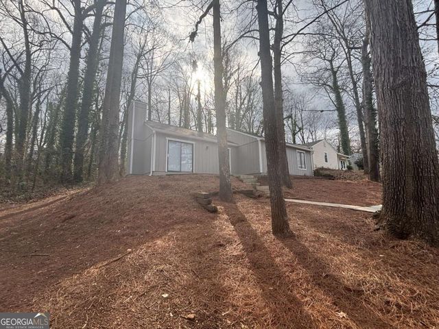5073 Martins Crossing Road, Stone Mountain, GA 30088
