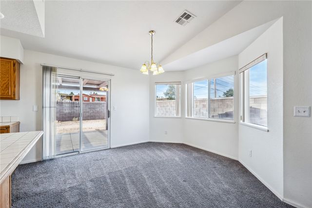 2524 S Ridge Avenue, Bullhead City, AZ 86429