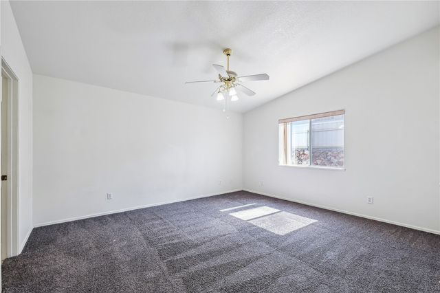 2524 S Ridge Avenue, Bullhead City, AZ 86429