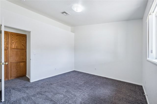 2524 S Ridge Avenue, Bullhead City, AZ 86429