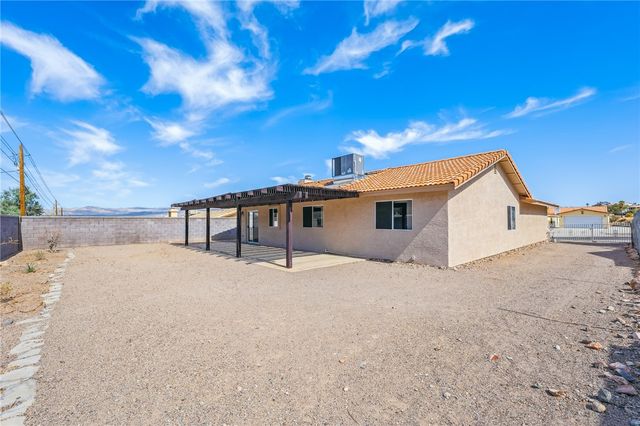 2524 S Ridge Avenue, Bullhead City, AZ 86429