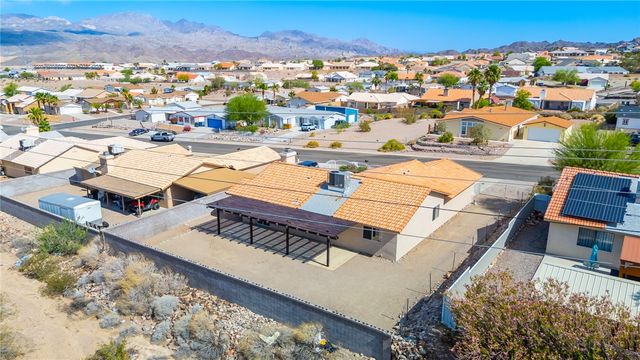 2524 S Ridge Avenue, Bullhead City, AZ 86429