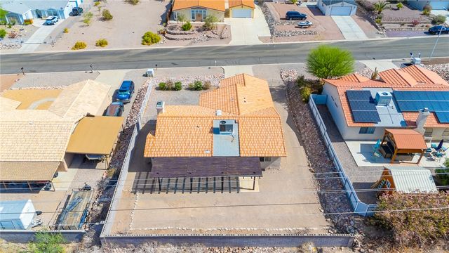 2524 S Ridge Avenue, Bullhead City, AZ 86429