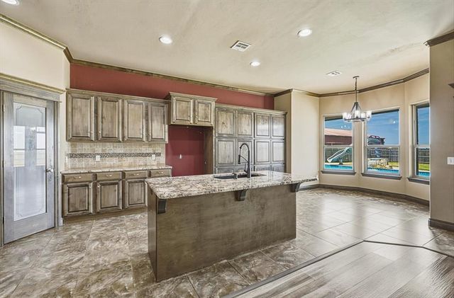 6671 Wilson Drive, Piedmont, OK 73078