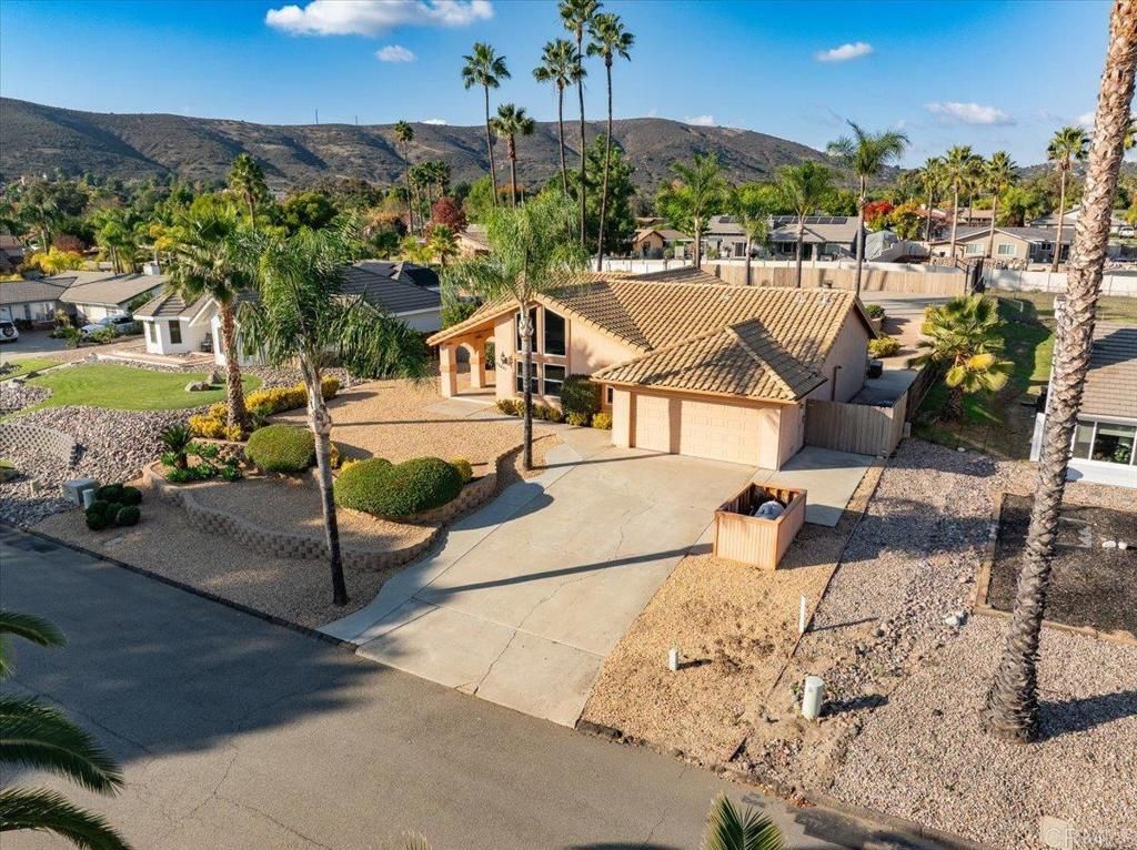 23622 Springwood, Ramona, CA 92065