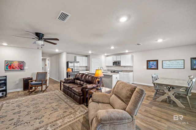 10711 Northern Dancer Court, Daphne, AL 36526