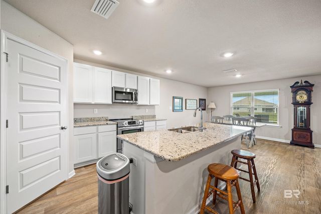 10711 Northern Dancer Court, Daphne, AL 36526