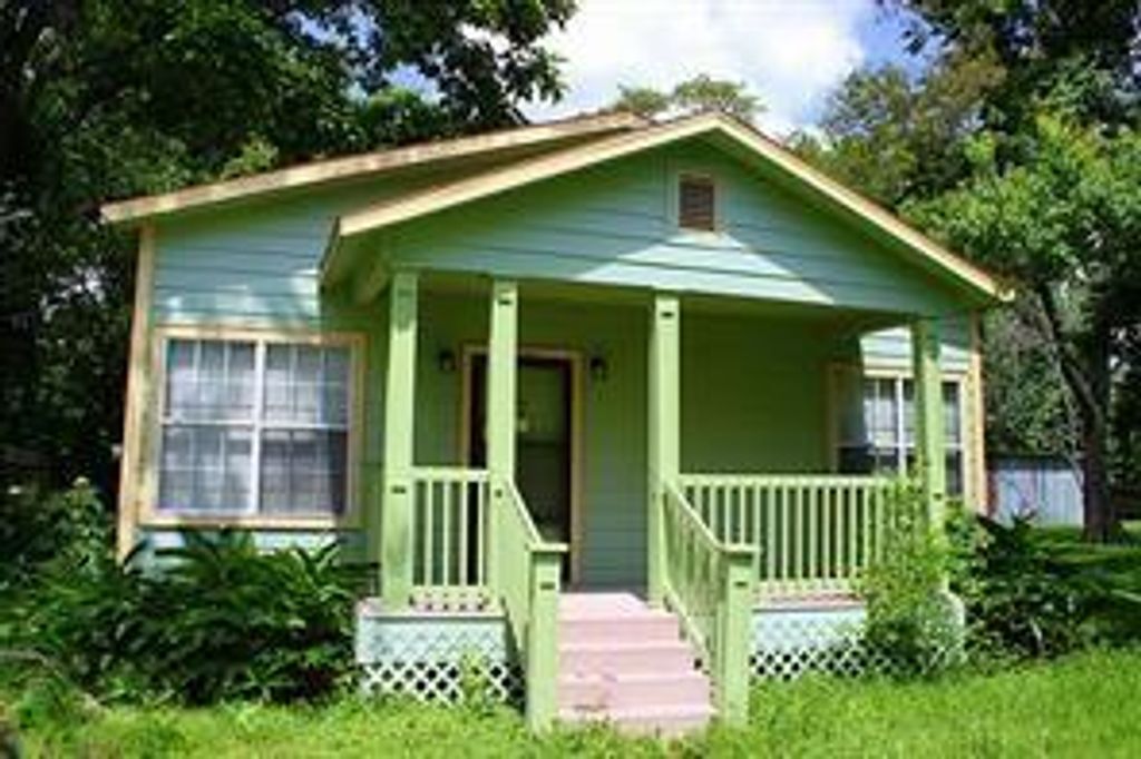 7101 Wendemere Street, Houston, TX 77088