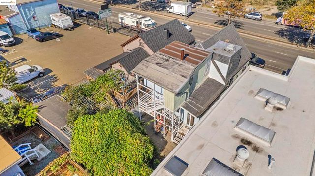 811 W Grand Ave, Oakland, CA 94607