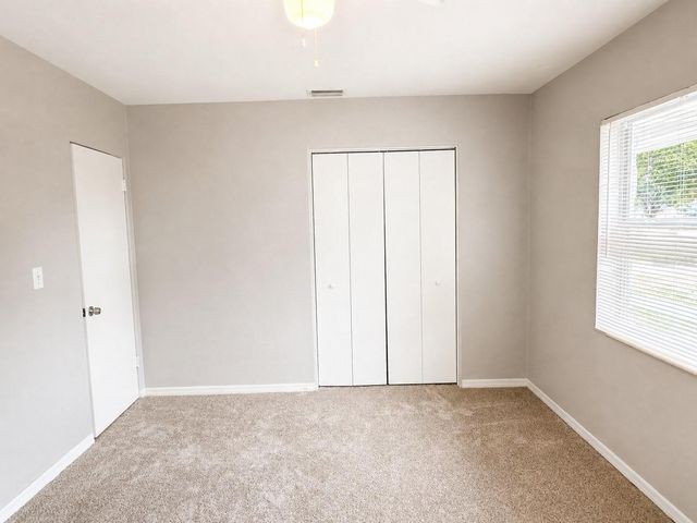 5650 47TH AVENUE N, Kenneth City, FL 33709