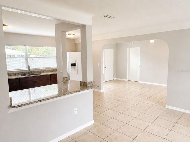 5650 47TH AVENUE N, Kenneth City, FL 33709
