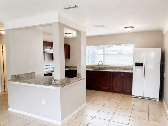 5650 47TH AVENUE N, Kenneth City, FL 33709