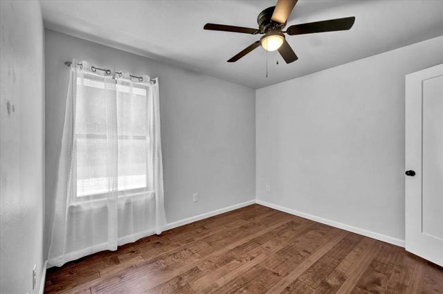 12824 NW 4th Terrace, Yukon, OK 73099