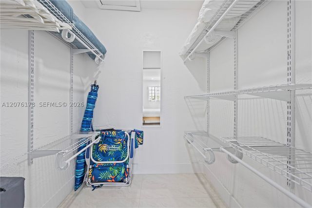 251 172nd St 321, Sunny Isles Beach, FL 33160