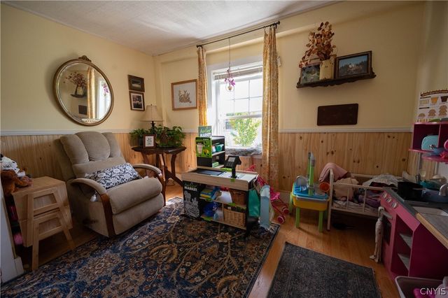 10 Front Street, Vernon, NY 13476