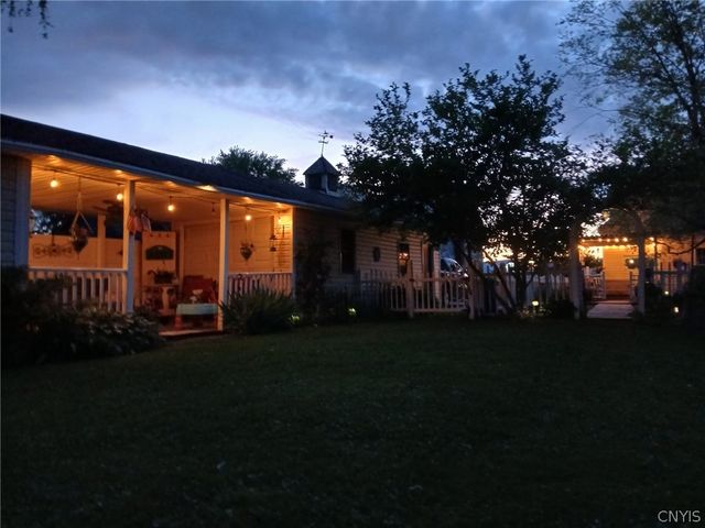 10 Front Street, Vernon, NY 13476