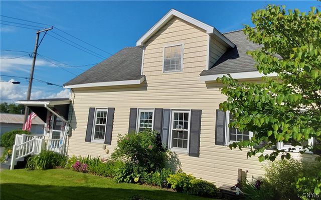 10 Front Street, Vernon, NY 13476