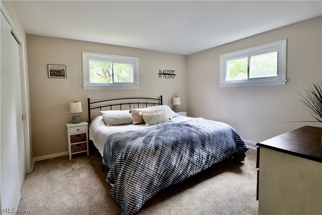 241 High Street, Chagrin Falls, OH 44022