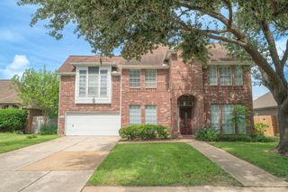 10115 Hedge Way Drive, Houston, TX 77065