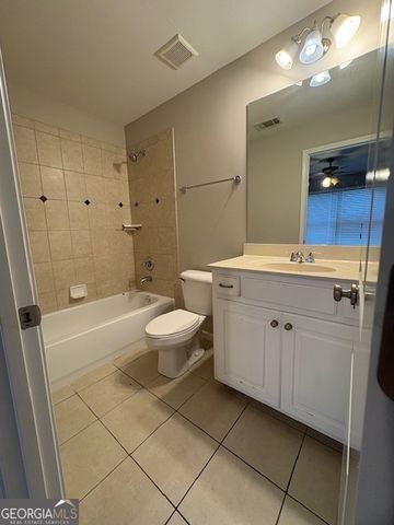 3270 Moon Beam Court, Snellville, GA 30039