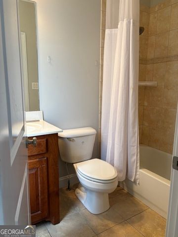 3270 Moon Beam Court, Snellville, GA 30039