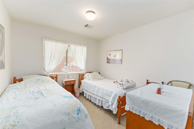 8435 Windy Thicket Lane, Cypress, TX 77433