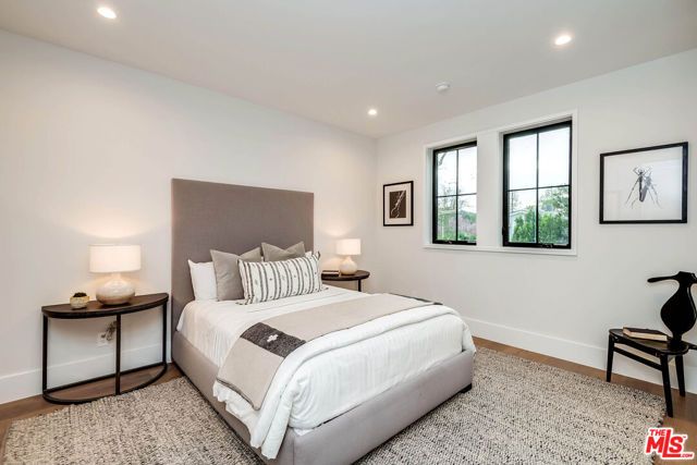 4210 Kraft Avenue, Los Angeles, CA 91604