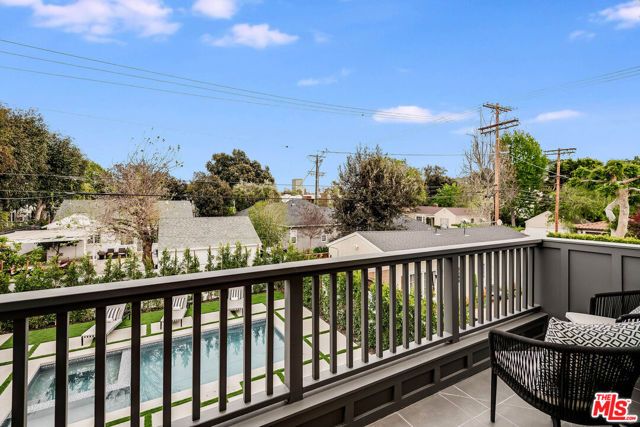 4210 Kraft Avenue, Los Angeles, CA 91604