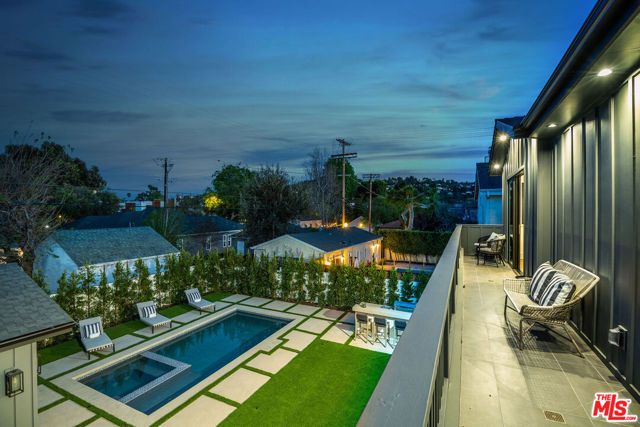 4210 Kraft Avenue, Los Angeles, CA 91604