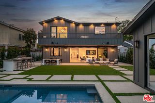 4210 Kraft Avenue, Los Angeles, CA 91604