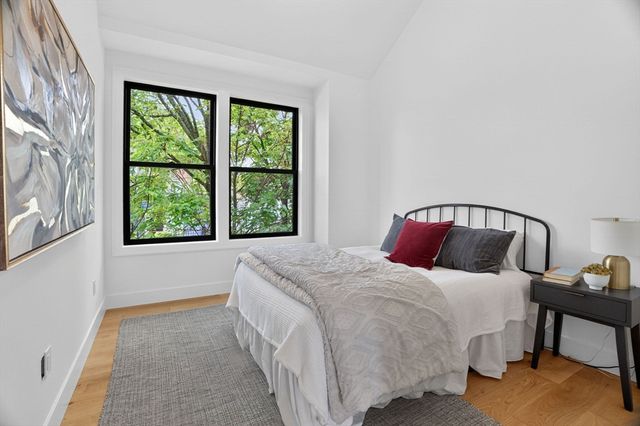 24 Spring Hill Terrace C, Somerville, MA 02143