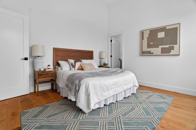 24 Spring Hill Terrace C, Somerville, MA 02143