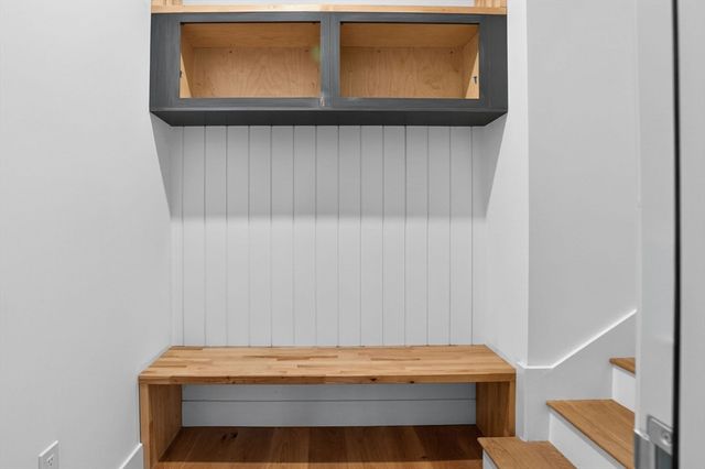 24 Spring Hill Terrace C, Somerville, MA 02143