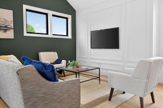 24 Spring Hill Terrace C, Somerville, MA 02143