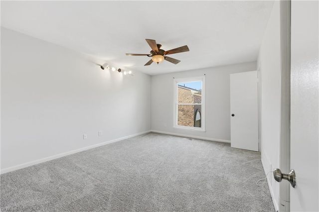 5002 Amboy CT, Virginia Beach, VA 23462