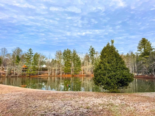 00 Crystal Mountain Drive 14, Hendersonville, NC 28739