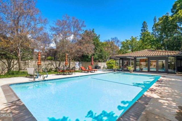 111 S Orange Grove Boulevard 309, Pasadena, CA 91105