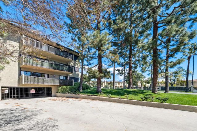 111 S Orange Grove Boulevard 309, Pasadena, CA 91105