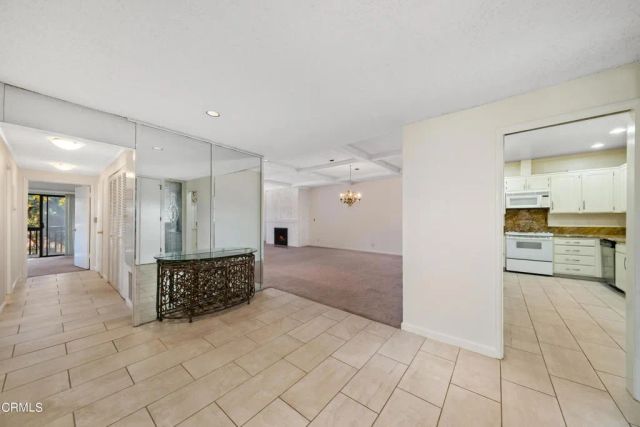 111 S Orange Grove Boulevard 309, Pasadena, CA 91105