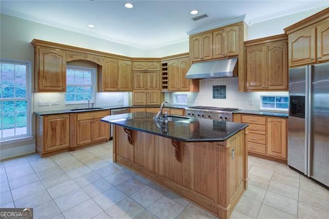 8010 Scudder Way, Ball Ground, GA 30107
