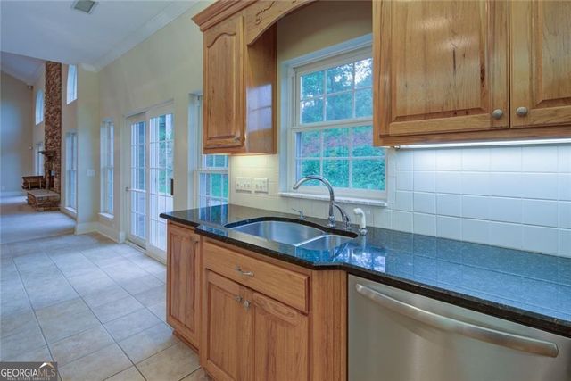 8010 Scudder Way, Ball Ground, GA 30107
