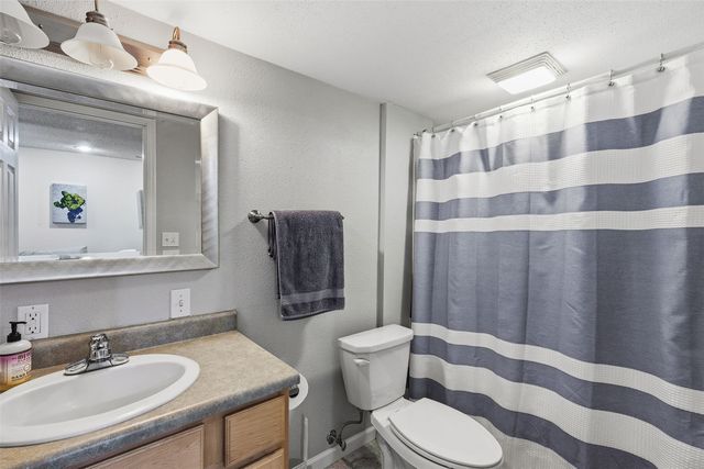 2768 Irving, Iowa City, IA 52246