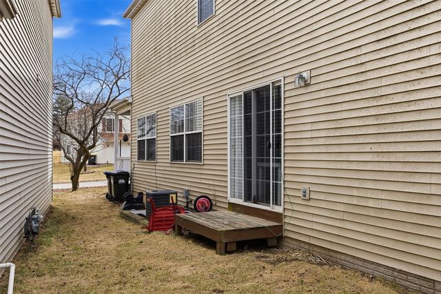2768 Irving, Iowa City, IA 52246