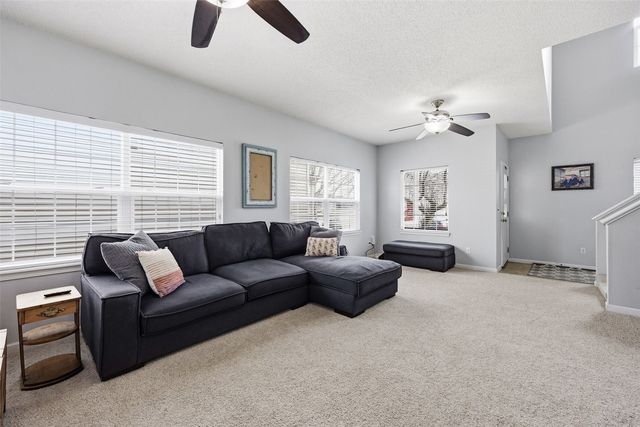 2768 Irving, Iowa City, IA 52246