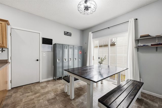 2768 Irving, Iowa City, IA 52246