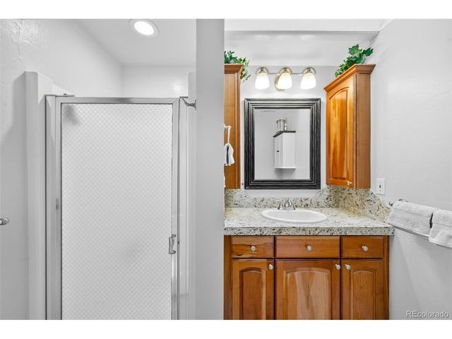 6832 Garland St, Arvada, CO 80004