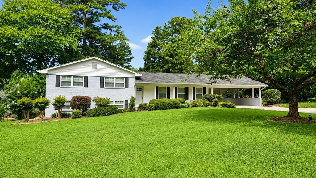 3005 Oakland Drive, NW, Cleveland, TN 37312